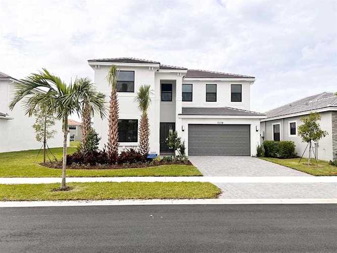 7179 Montereal Path Lake Worth, FL 33463