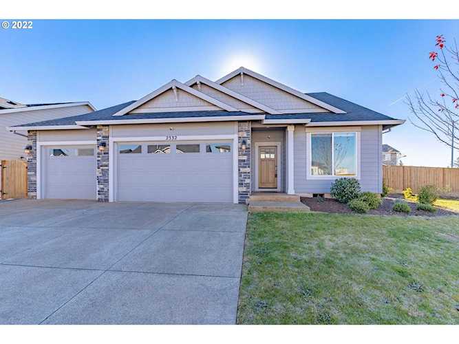 2332 S Giovanni AVE Salem, OR 97306