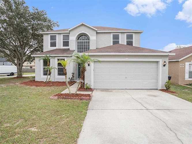 4453 Horseshoe Pick Ln Valrico, FL 33594