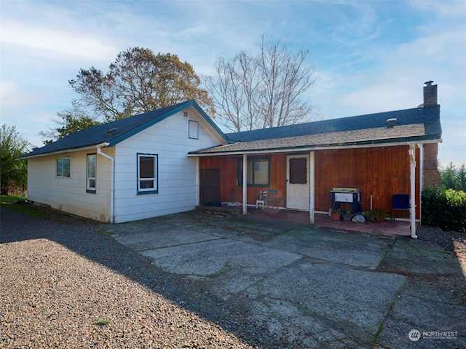 325 N Luoma Rd Woodland, WA 98674 MLS# 2018011 | PNWR.com Photo 1