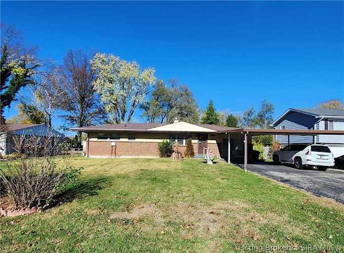 124 Altra Dr Clarksville, IN 47129