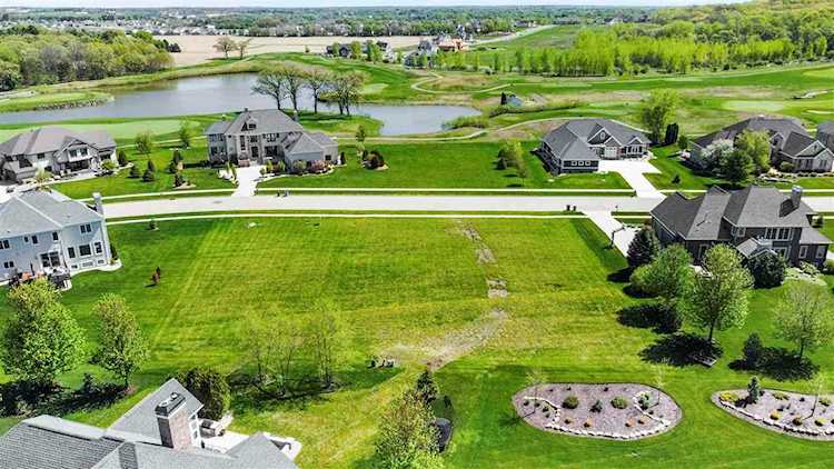 659 Inverness St Oregon, WI 53575