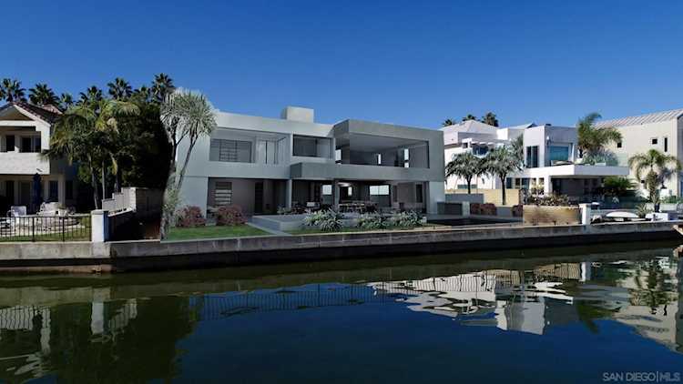 7 Spinnaker Way #716 Coronado, CA 92118