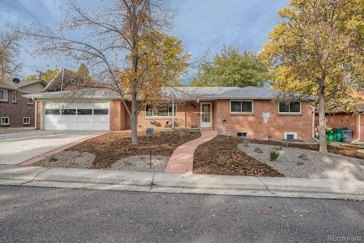 671 Cody St Lakewood, CO 80215