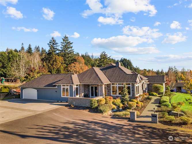 106 Brandy Dr Chehalis, WA 98532
