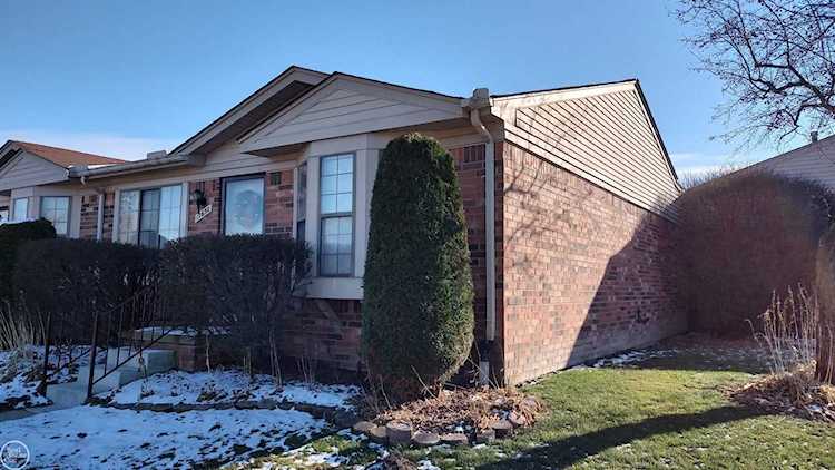 11630 Lynhurst Washington Twp, MI 48094