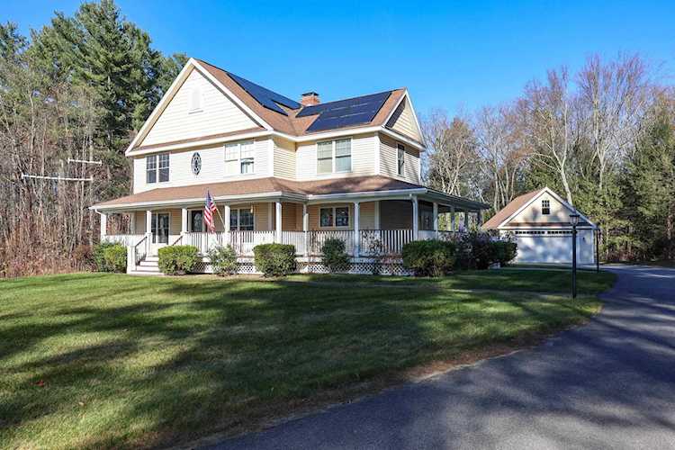 10 Thompson Ave Hooksett, NH 03106