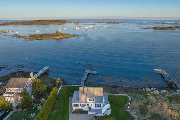 58 Langsford Rd Kennebunkport, ME 04046