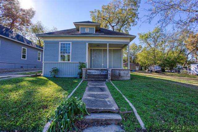 110 E Munson Street Denison, TX 75021