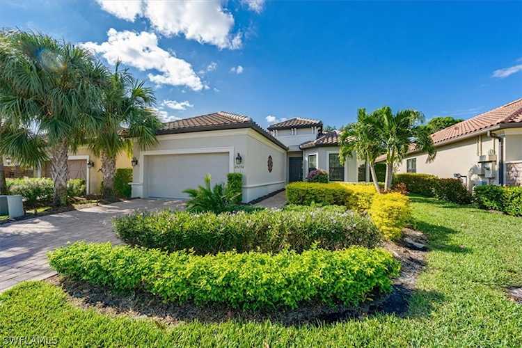 23734 Pebble Pointe Ln Estero, FL 34135
