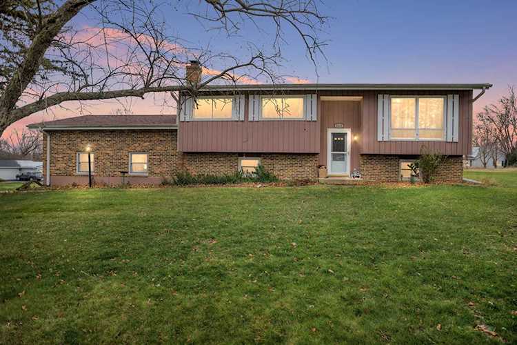 3111 W Fairway Dr Mchenry, IL 60050