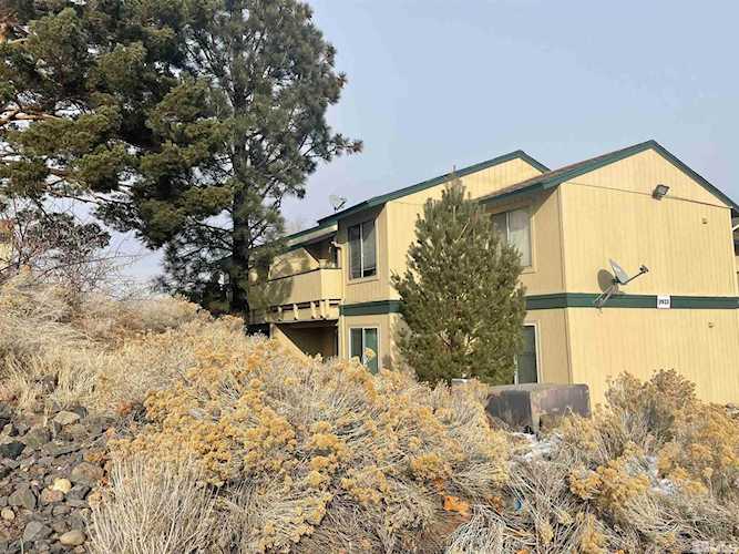 3923 Clear Acre Ln Reno, NV 89512-4201