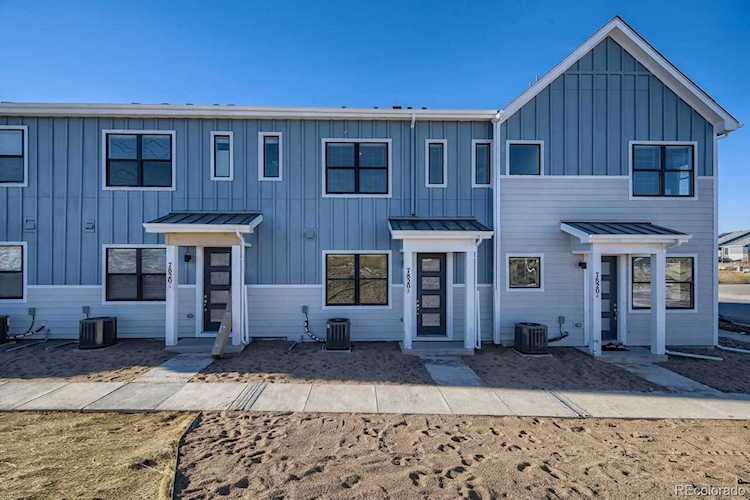 7820 Horsebrush Ln #B Littleton, CO 80125