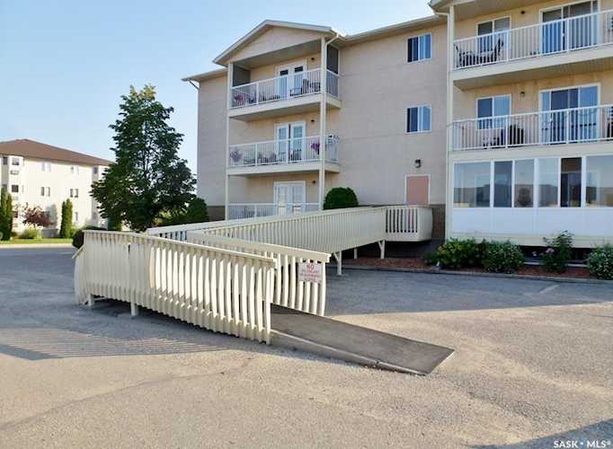 116 W 2nd Ave Kindersley, SK S0L 1S0
