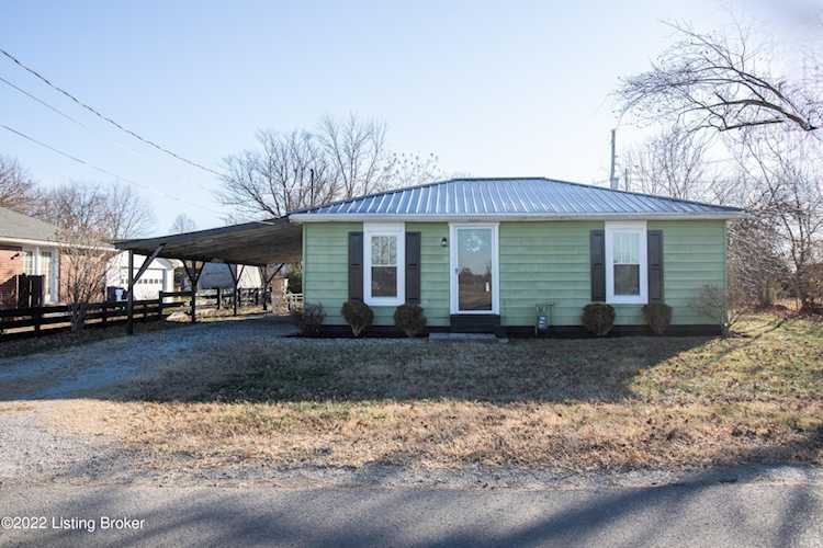 2719 Old Cedar Point Rd La Grange, KY 40031