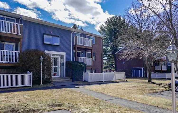 24 Seabury Ave #24 Hampton, NH 03842