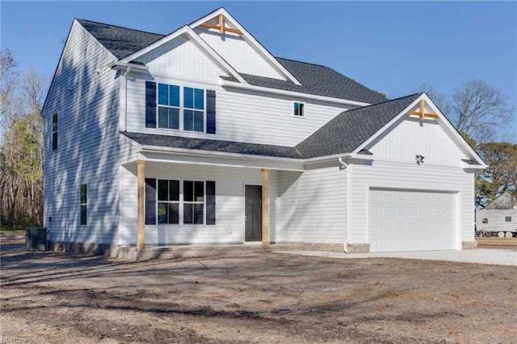 5136 Deer Path Rd Suffolk, VA 23434