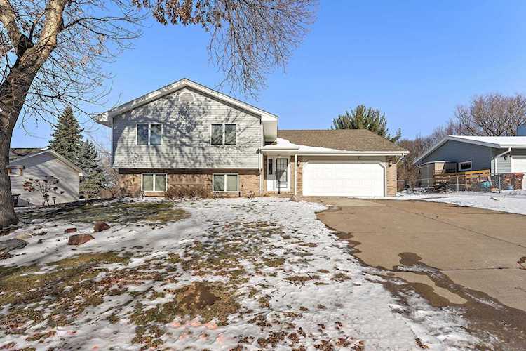 7935 Conroy Way Inver Grove Heights, MN 55076