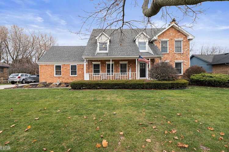8923 Shelby Woods Shelby Twp, MI 48317