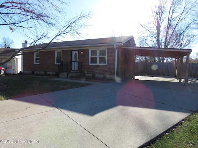 6704 Whippany Ct Louisville, KY 40258