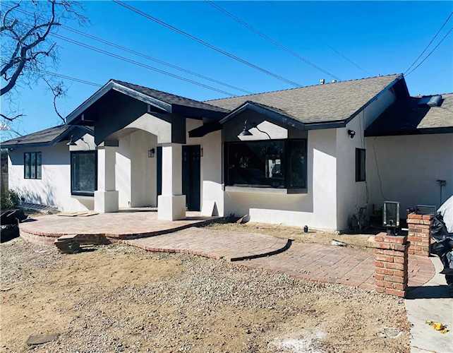 13877 Astoria St Sylmar, CA 91342