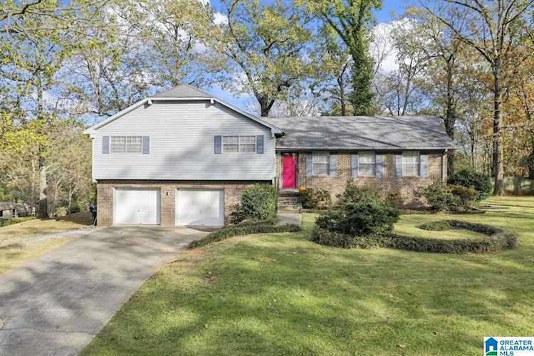 302 Fran Drive Alabaster, AL 35007
