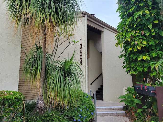 13404 Pine Lake WAY #201 Tampa, FL 33618