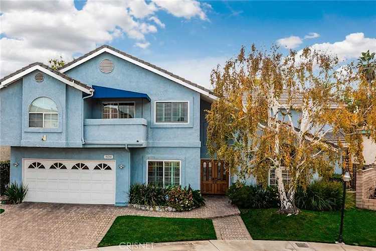 19310 Yolie Ln Tarzana, CA 91356