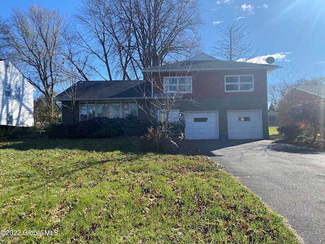 29 Milner Ave Albany, NY 12203