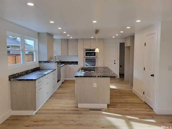 3142 Shari Way Sparks, NV 89431 | MLS 220016501 Photo 1