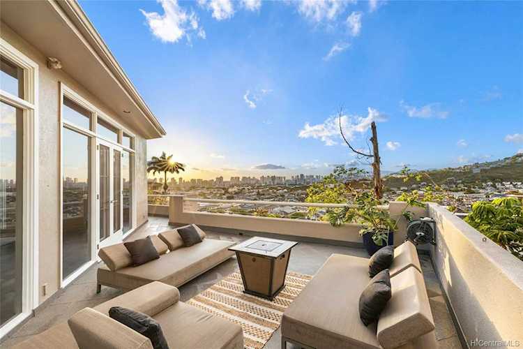 3514 Sierra Drive Honolulu, HI 96816 | MLS 202224043 Photo 1