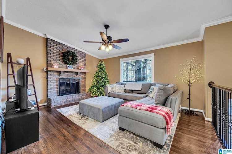 3321 Teresa Drive Gardendale, AL 35217