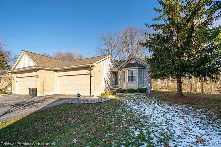 12435 Hickory Utica, MI 48315
