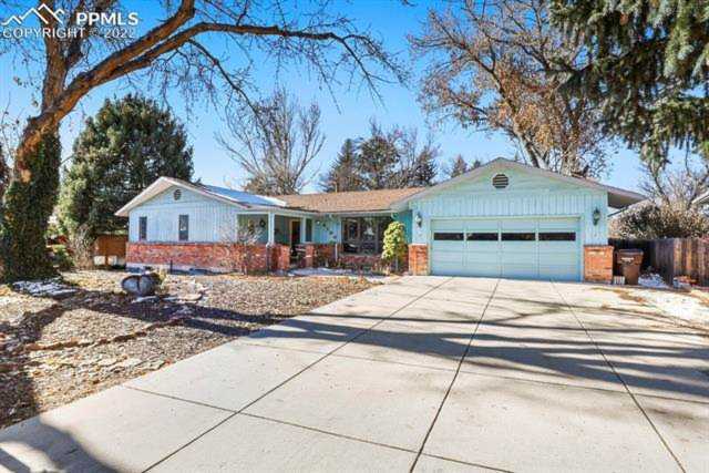 4104 Pianta Drive Colorado Springs, CO 80918