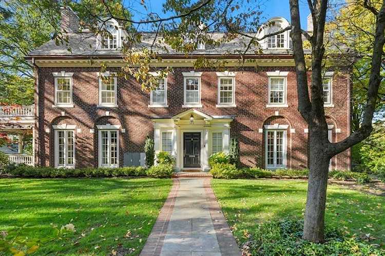 345 Buckminster Rd Brookline, MA 02445