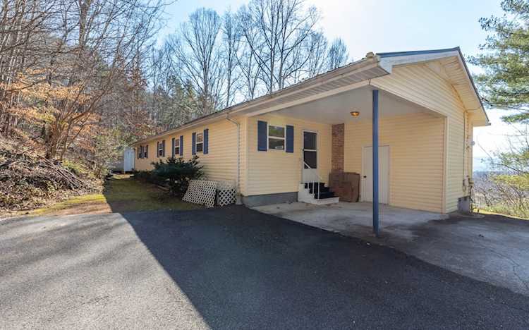 236 Buck Snort Rd Blairsville, GA 30512