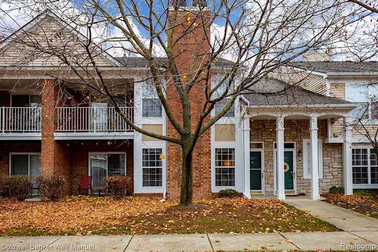 56160 Troon, Shelby Twp, MI 48316 in Aberdeen Village|Macomb MLS# 60173818 Photo 1