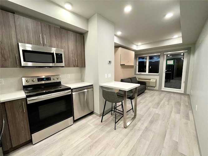 345 North Dougall Road Kelowna, BC V1X3K8