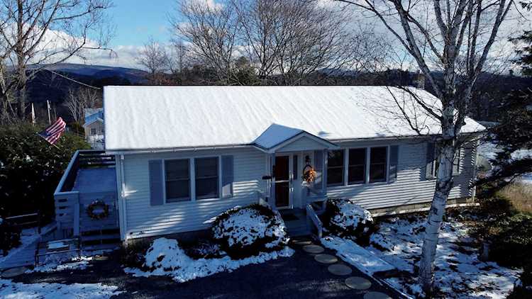 91 High St Bradford, VT 05033
