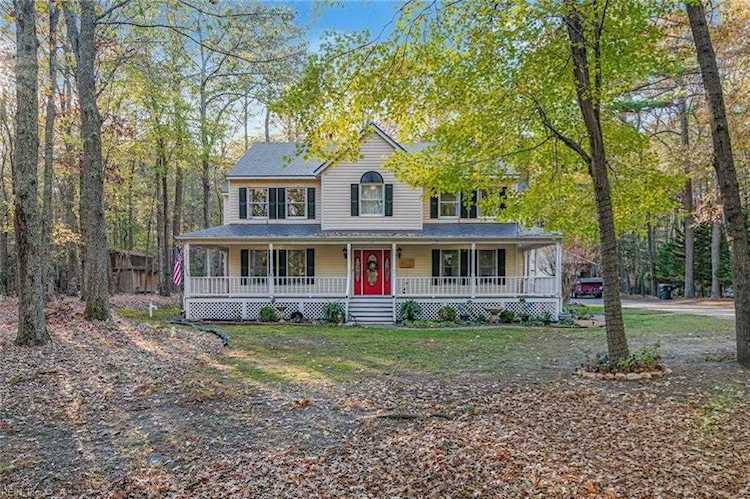 102 Whispering Way Yorktown, VA 23692
