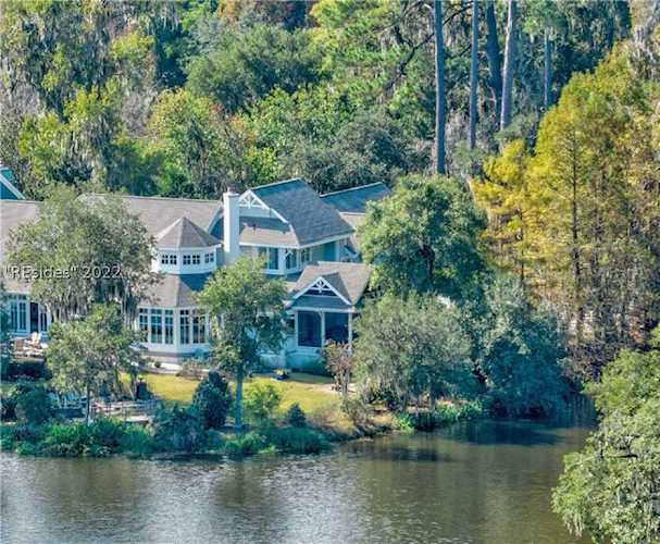 8 Chattooga Ct Bluffton, SC 29910