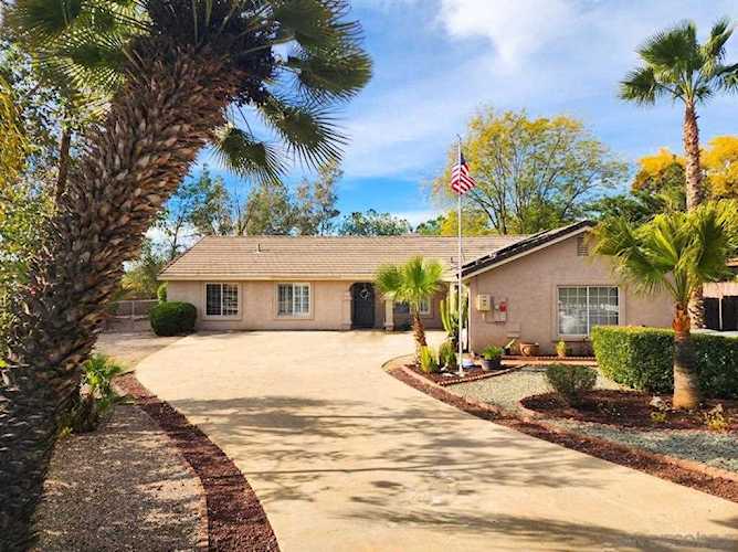 23823 Humiston Way Ramona, CA 92065