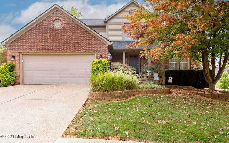 9419 River Trail Dr Louisville, KY 40229 | MLS 1622928 Photo 1