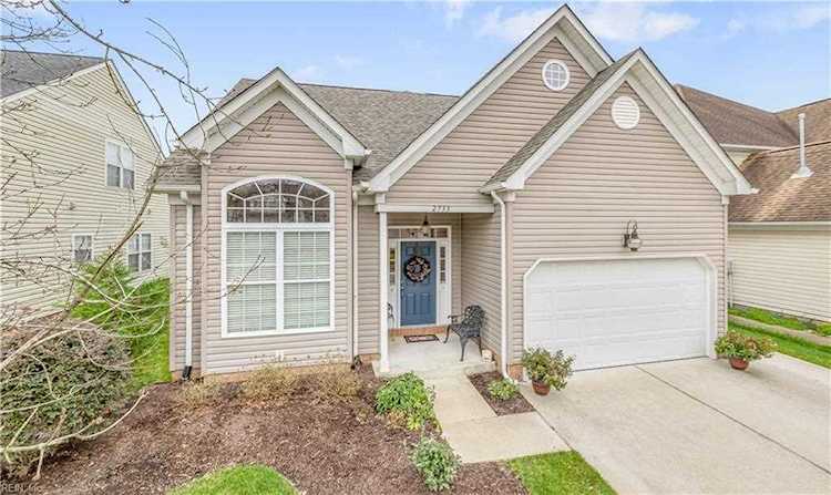 2733 Blake St Virginia Beach, VA 23456