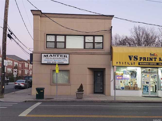 203 Rockaway Ave Valley Stream, NY 11580