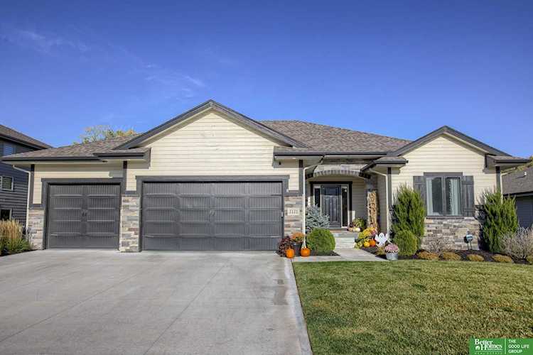 2121 N 188 Ave Elkhorn, NE 68022