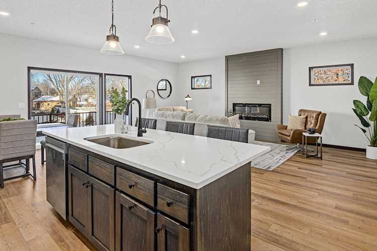 10277 3rd St NE #D Blaine, MN 55434