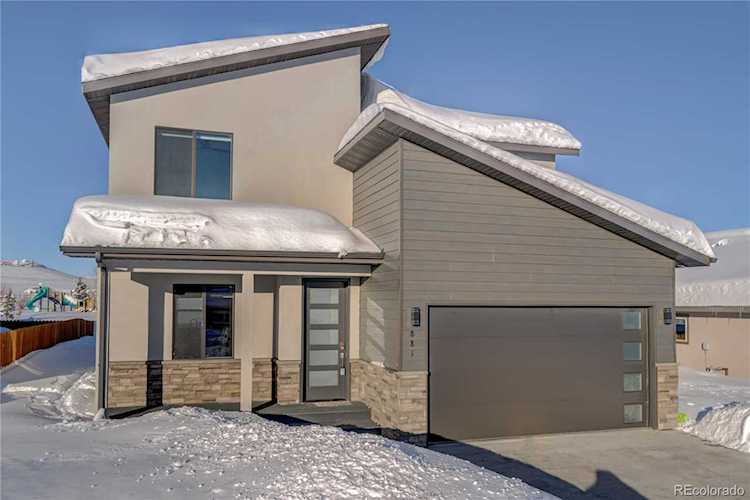 881 Dry Creek South Rd Hayden, CO 81639