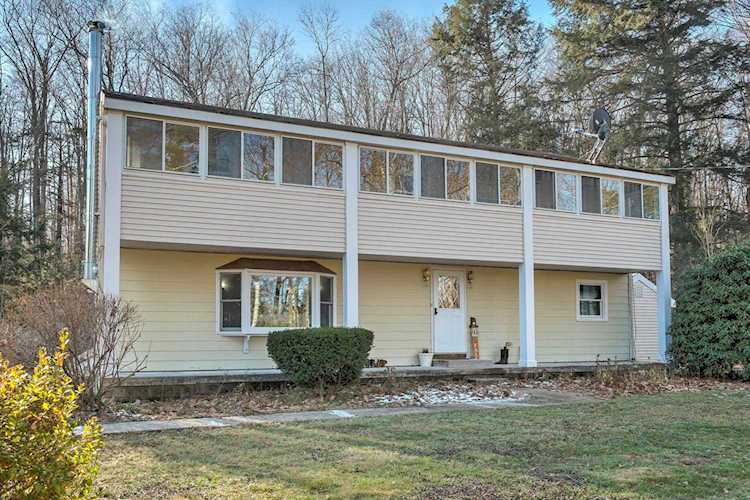 40 Butterfield Rd Rindge, NH 03461