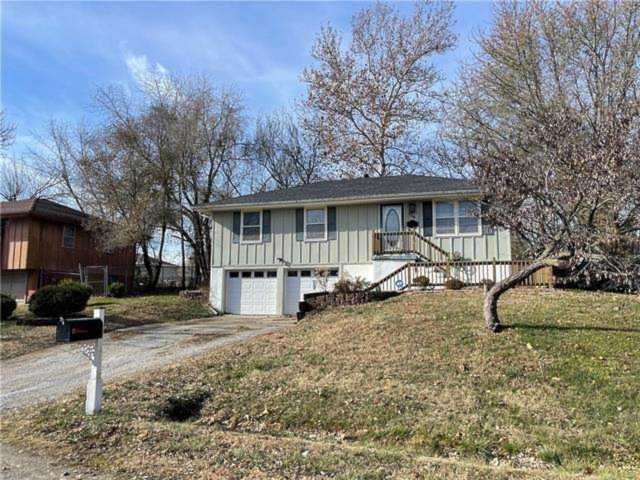 124 NE 991 Rd Knob Noster, MO 65336
